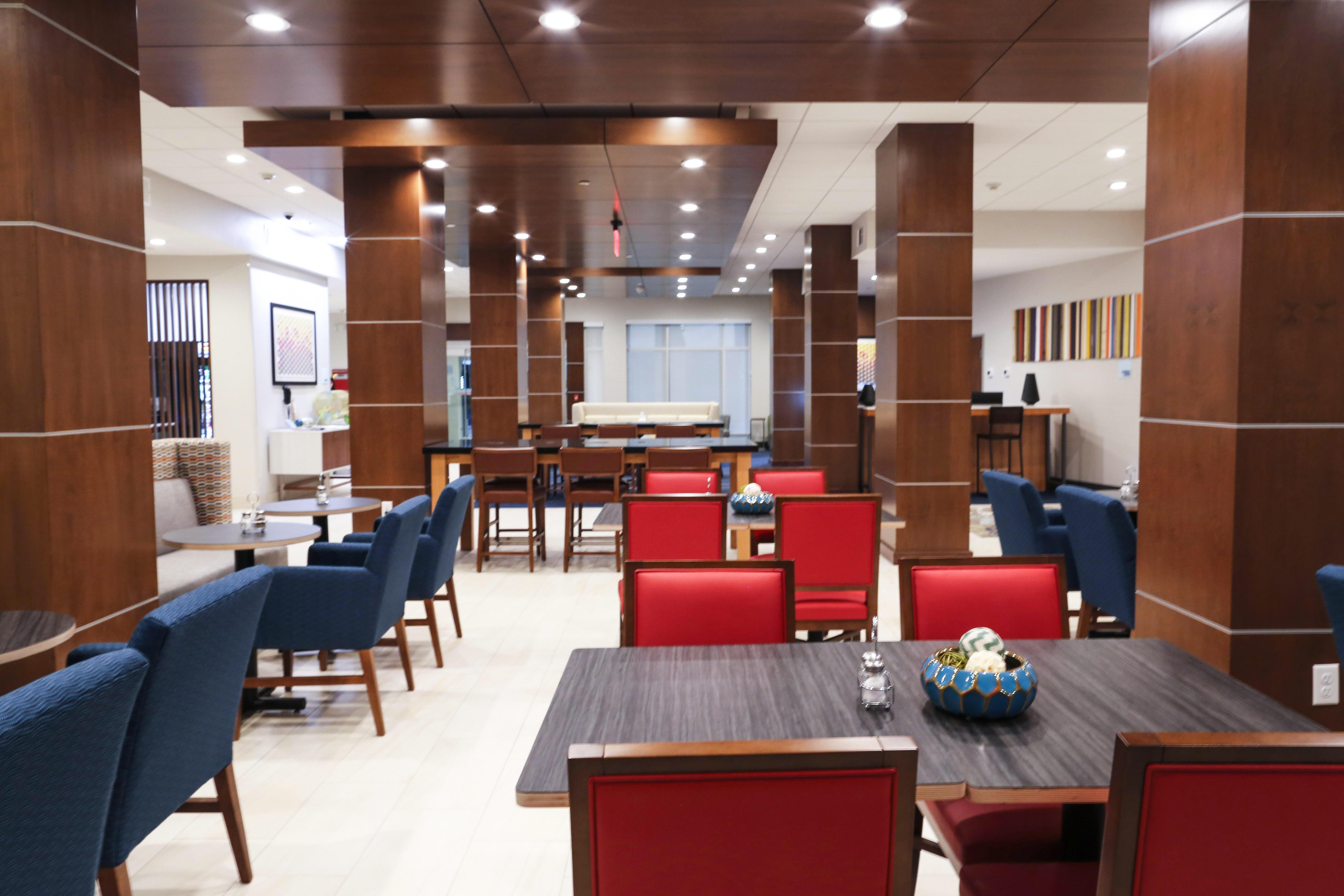 Holiday Inn Express & Suites - Houston Iah - Beltway 8 By Ihg Aldine Екстериор снимка