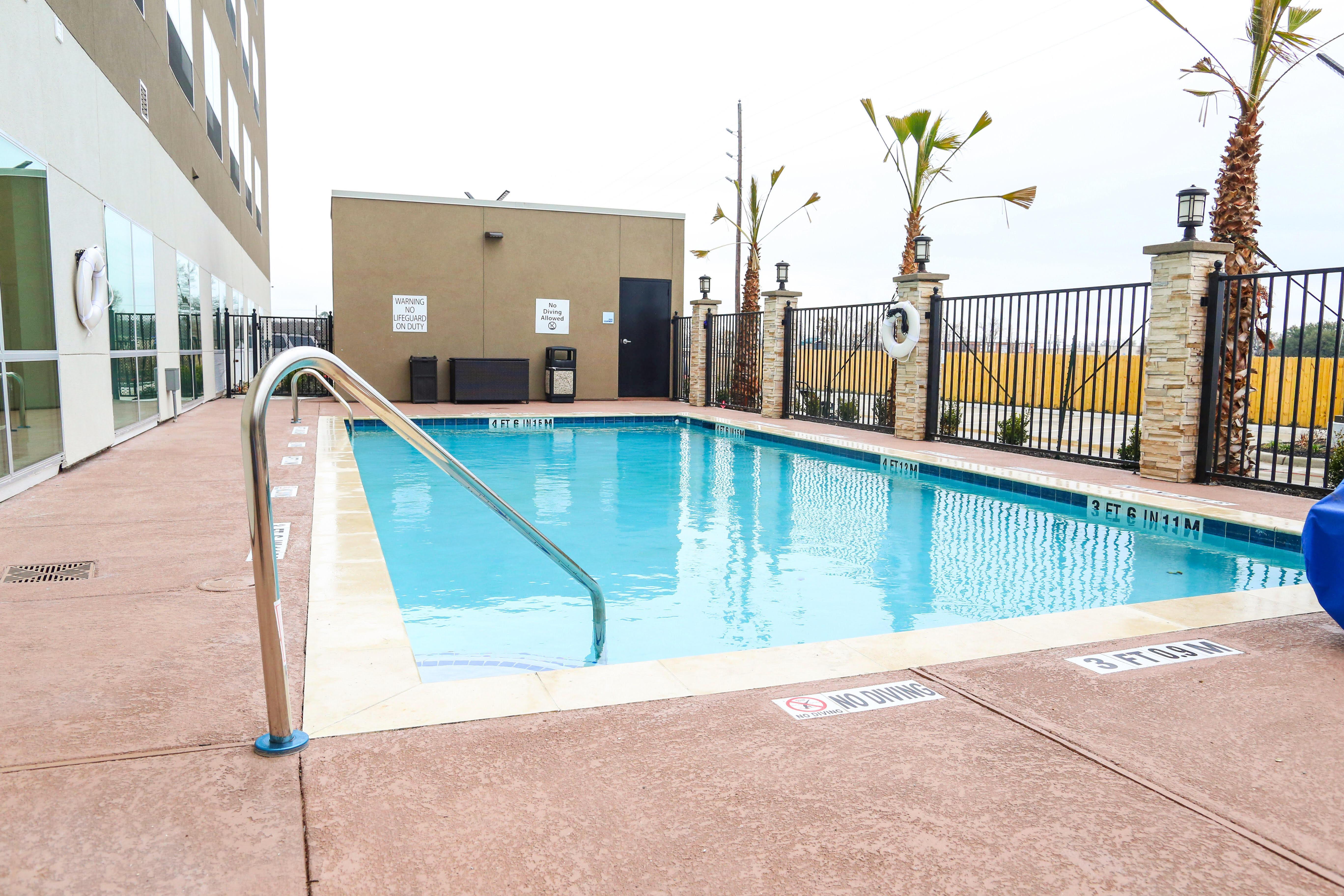 Holiday Inn Express & Suites - Houston Iah - Beltway 8 By Ihg Aldine Екстериор снимка