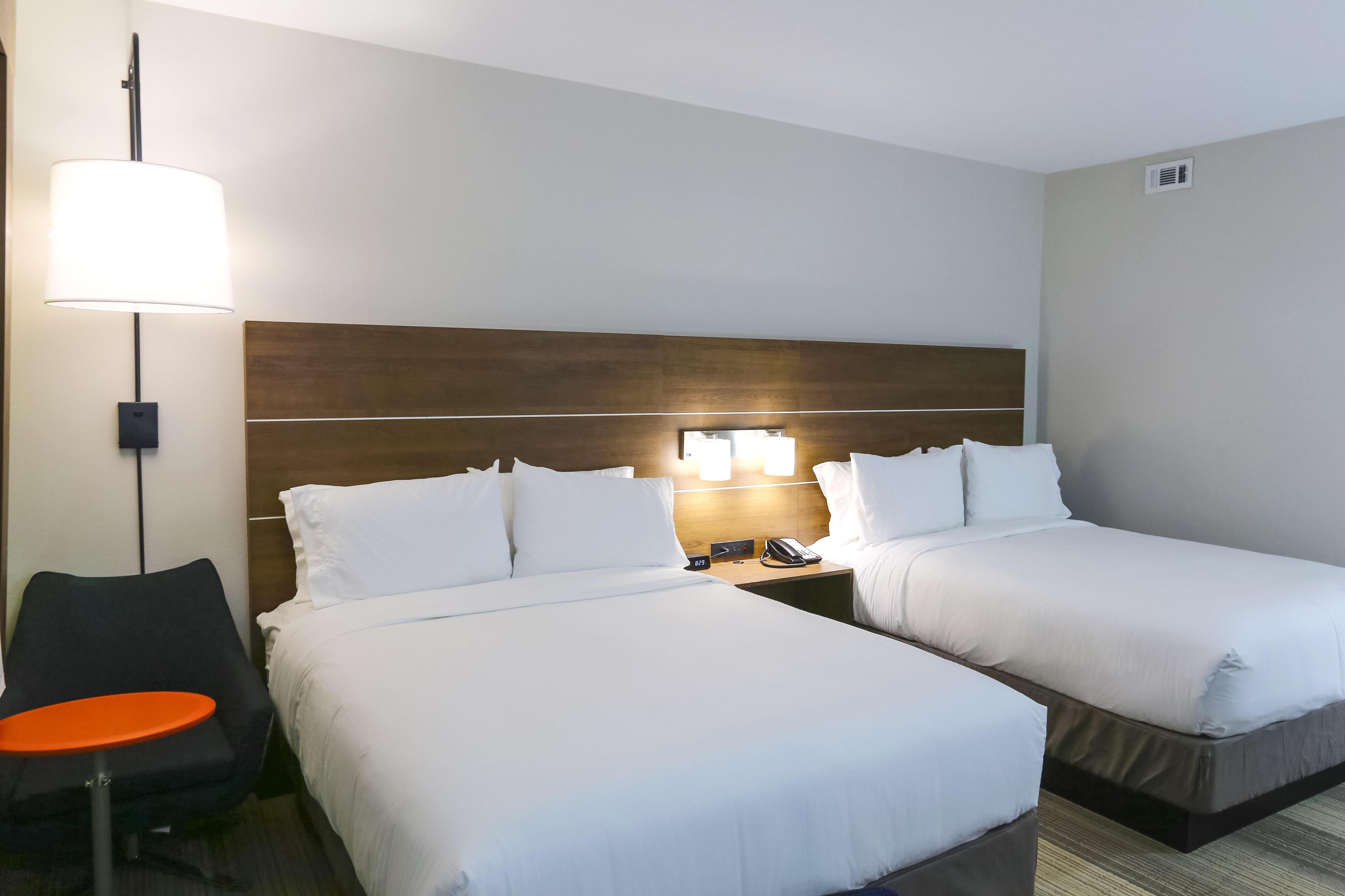 Holiday Inn Express & Suites - Houston Iah - Beltway 8 By Ihg Aldine Екстериор снимка