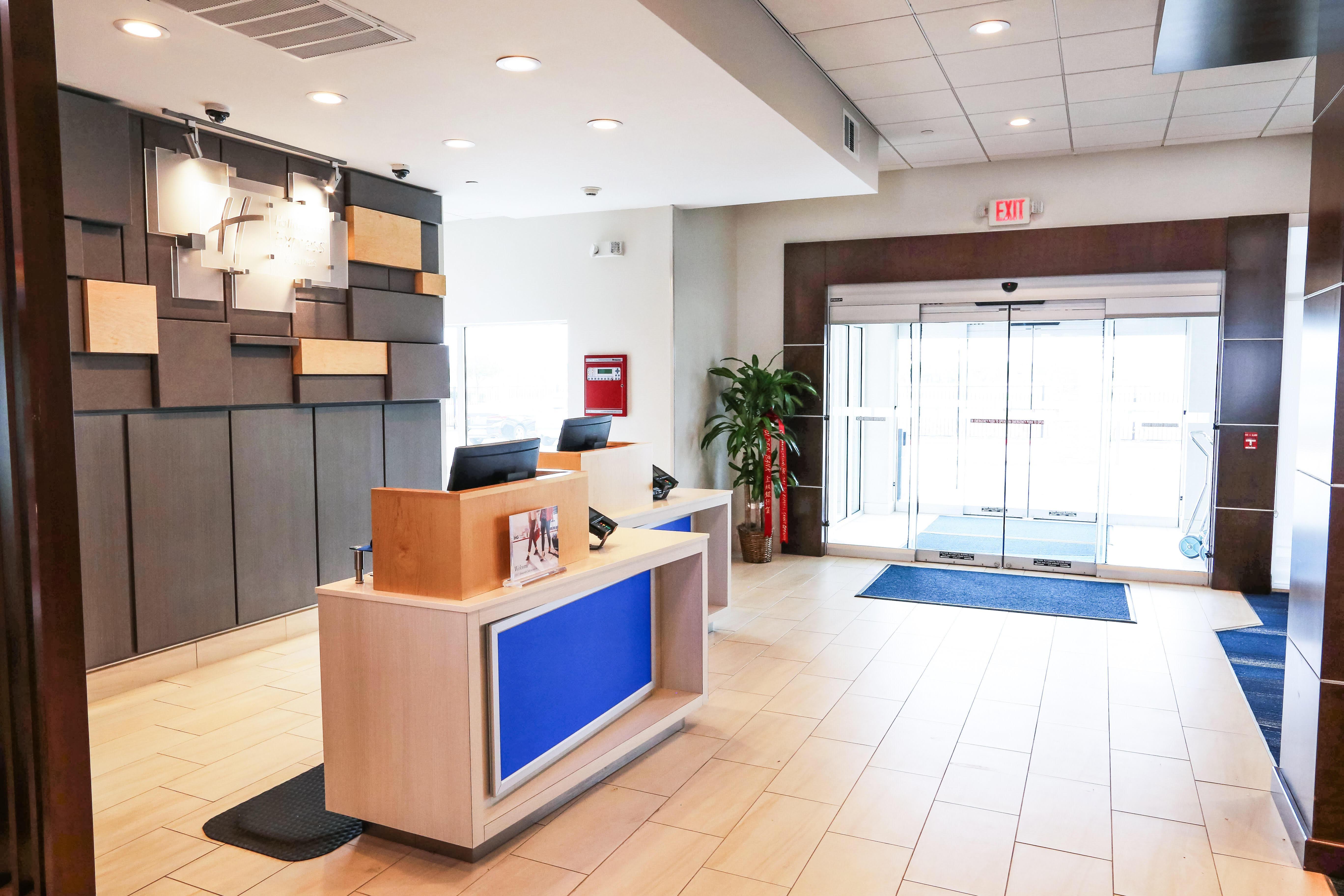 Holiday Inn Express & Suites - Houston Iah - Beltway 8 By Ihg Aldine Екстериор снимка