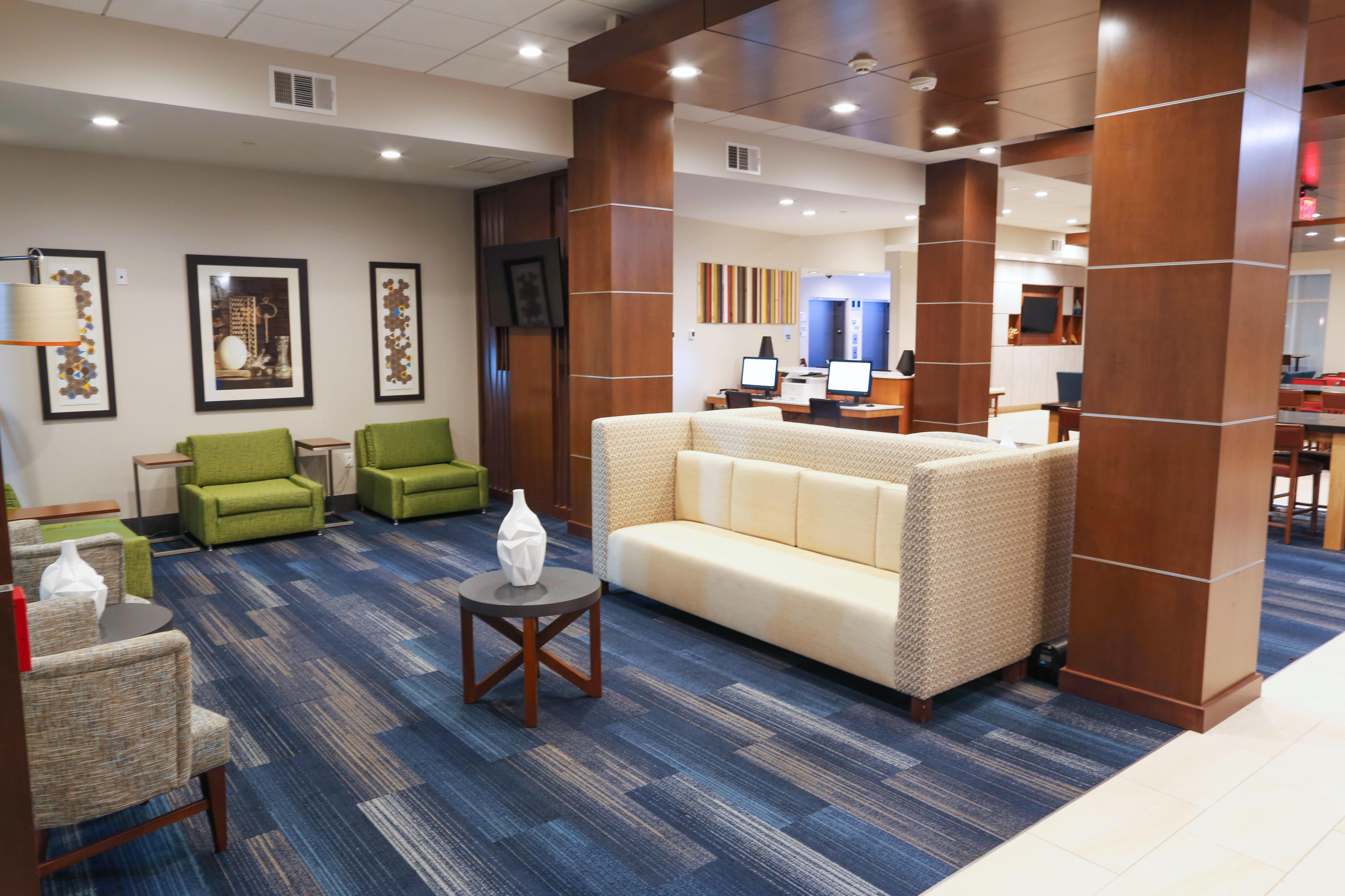 Holiday Inn Express & Suites - Houston Iah - Beltway 8 By Ihg Aldine Екстериор снимка